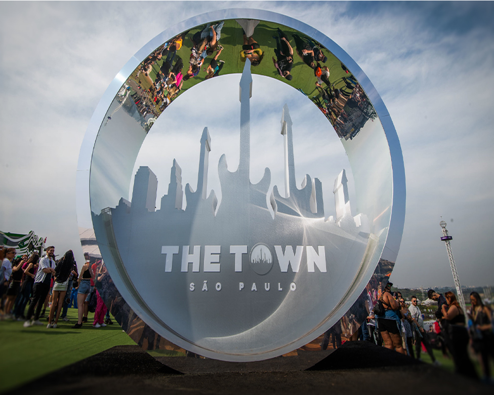 logo-town-c